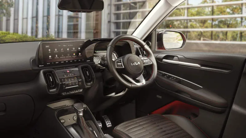 Desain Interior Mobil