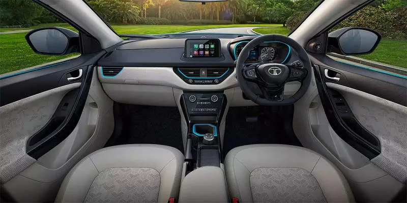 Desain Interior Mobil