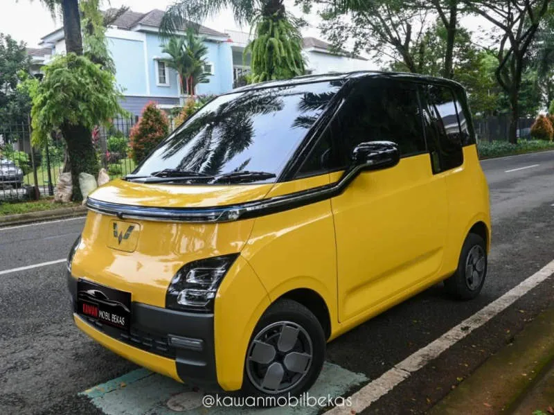 Wuling Air EV Lemon Yellow