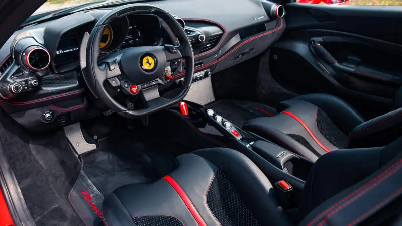 Desain Interior Mobil