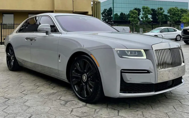 Rolls-Royce Ghost Black Diamond