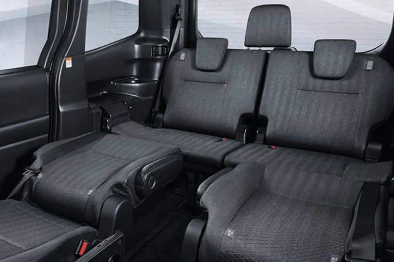 Desain Interior Mobil
