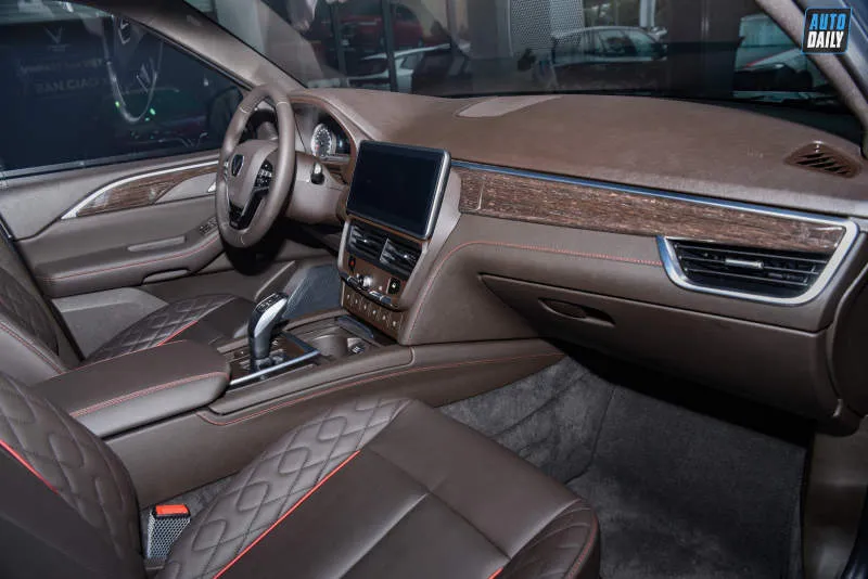 Desain Interior Mobil