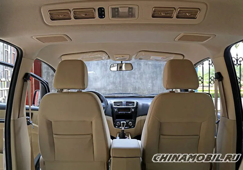 Desain Interior Mobil