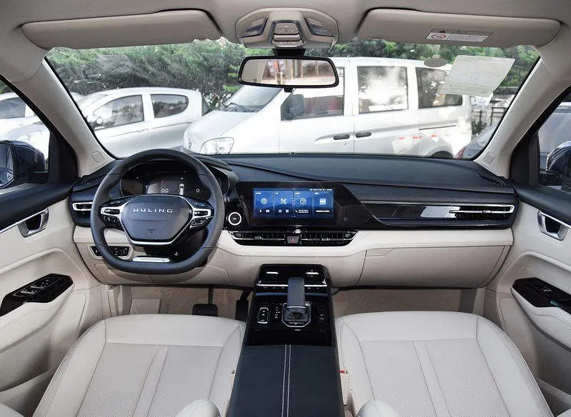 Desain Interior Mobil